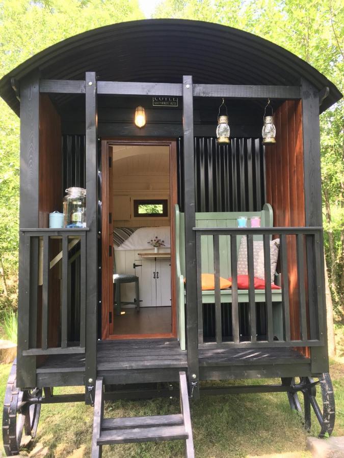 Riverside House Нюпорт Екстериор снимка